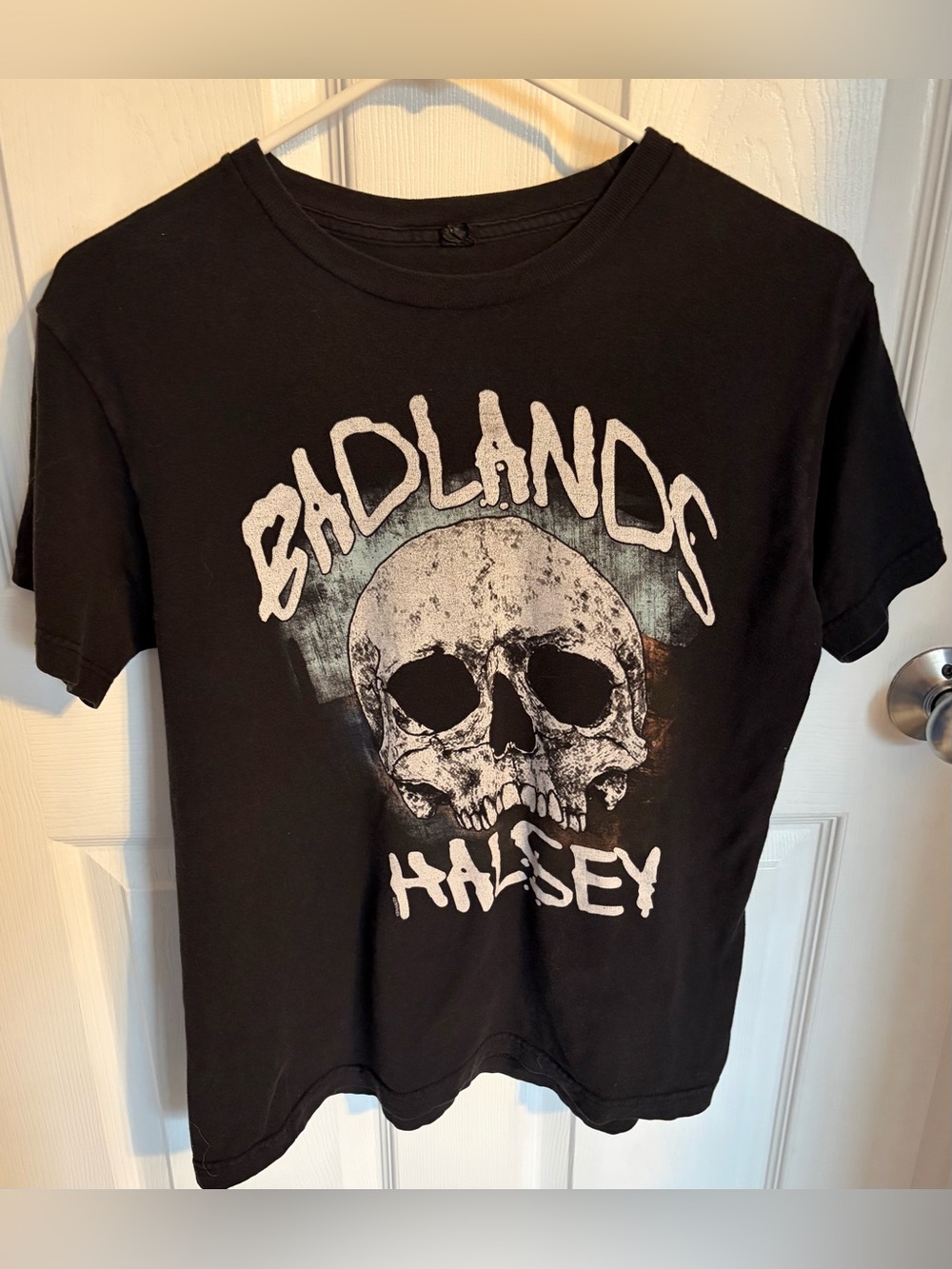 Halsey Badlands Skull T-shirt, Size Medium
